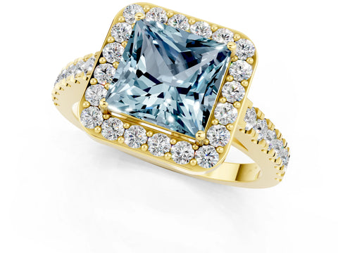 Yellow gold Princess Cut Halo Diamond Ring with Pavé Band and Three-Prong Setting_1