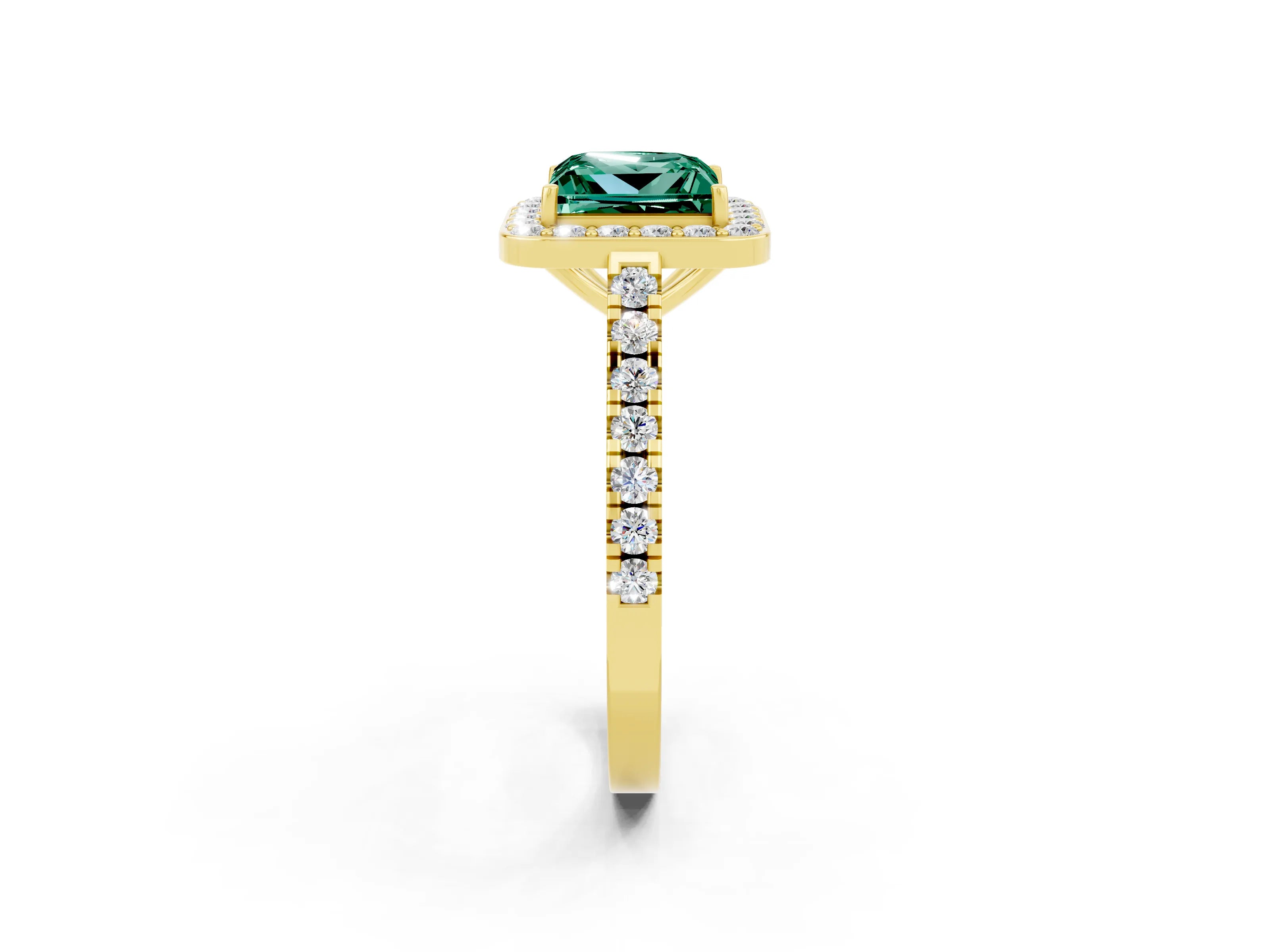 Yellow gold Princess Cut Halo Diamond Ring with Pavé Band and Three-Prong Setting_2