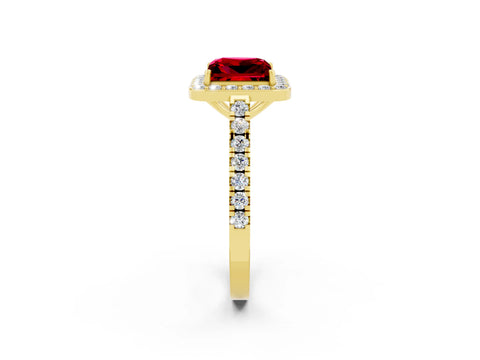 Yellow gold Princess Cut Halo Diamond Ring with Pavé Band and Three-Prong Setting_2
