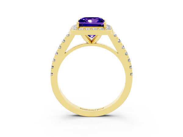 Yellow gold Princess Cut Tanzanite Halo Ring with Round Pavé Split Shank and Prong Setting