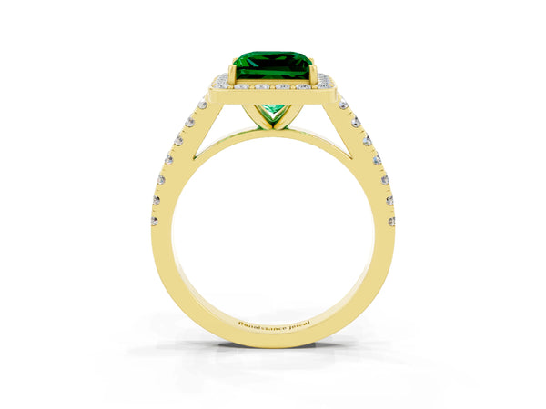 Yellow gold Princess Cut Emerald Halo Ring with Round Pavé Split Shank and Prong Setting