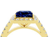 Yellow gold Princess Cut Halo Diamond Ring with Pavé Band and Three-Prong Setting_4