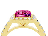 Yellow gold Princess Cut Halo Diamond Ring with Pavé Band and Three-Prong Setting_4