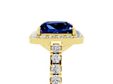 Yellow gold Princess Cut Halo Diamond Ring with Pavé Band and Three-Prong Setting_5