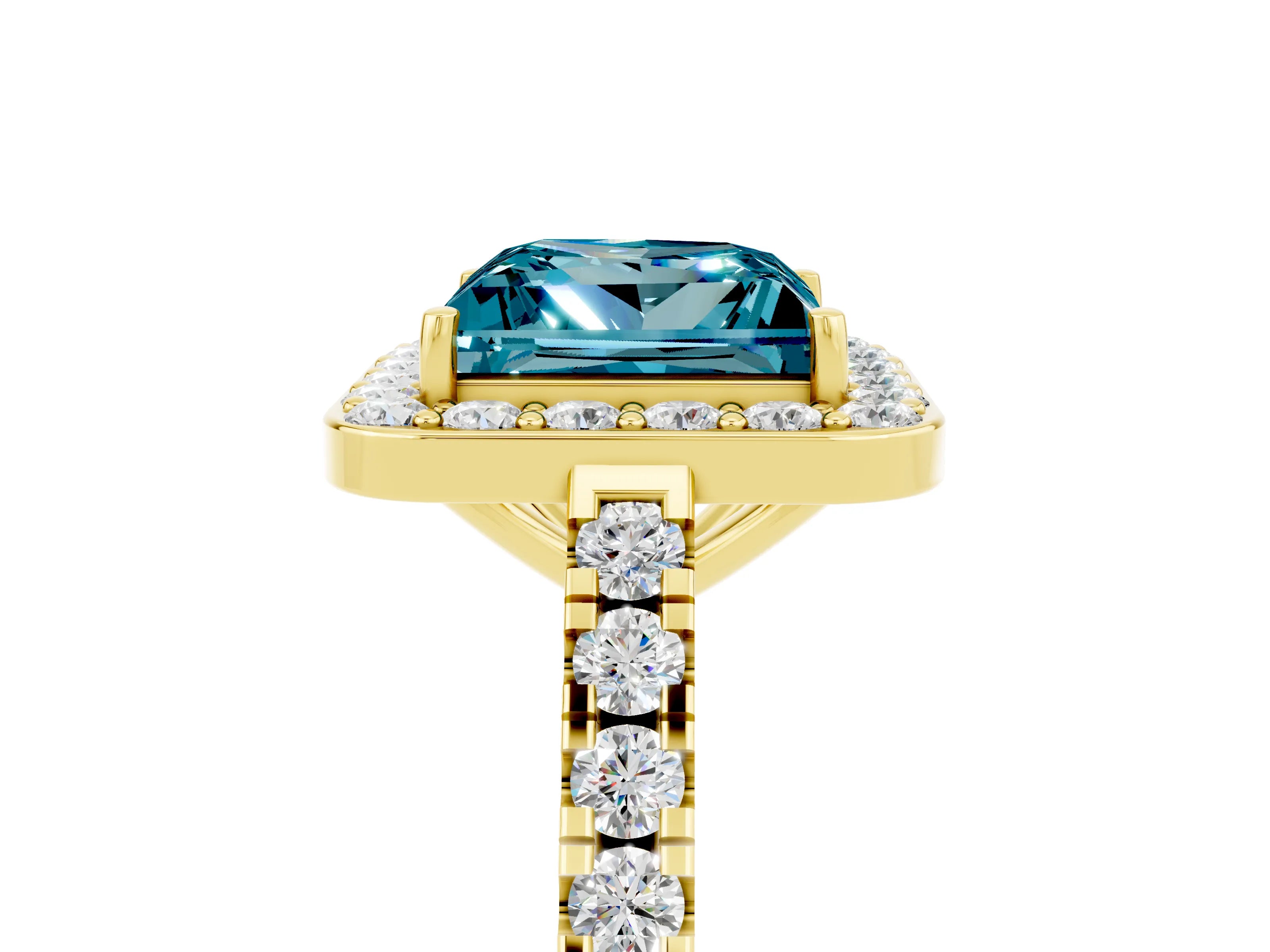 Yellow gold Princess Cut Halo Diamond Ring with Pavé Band and Three-Prong Setting_5