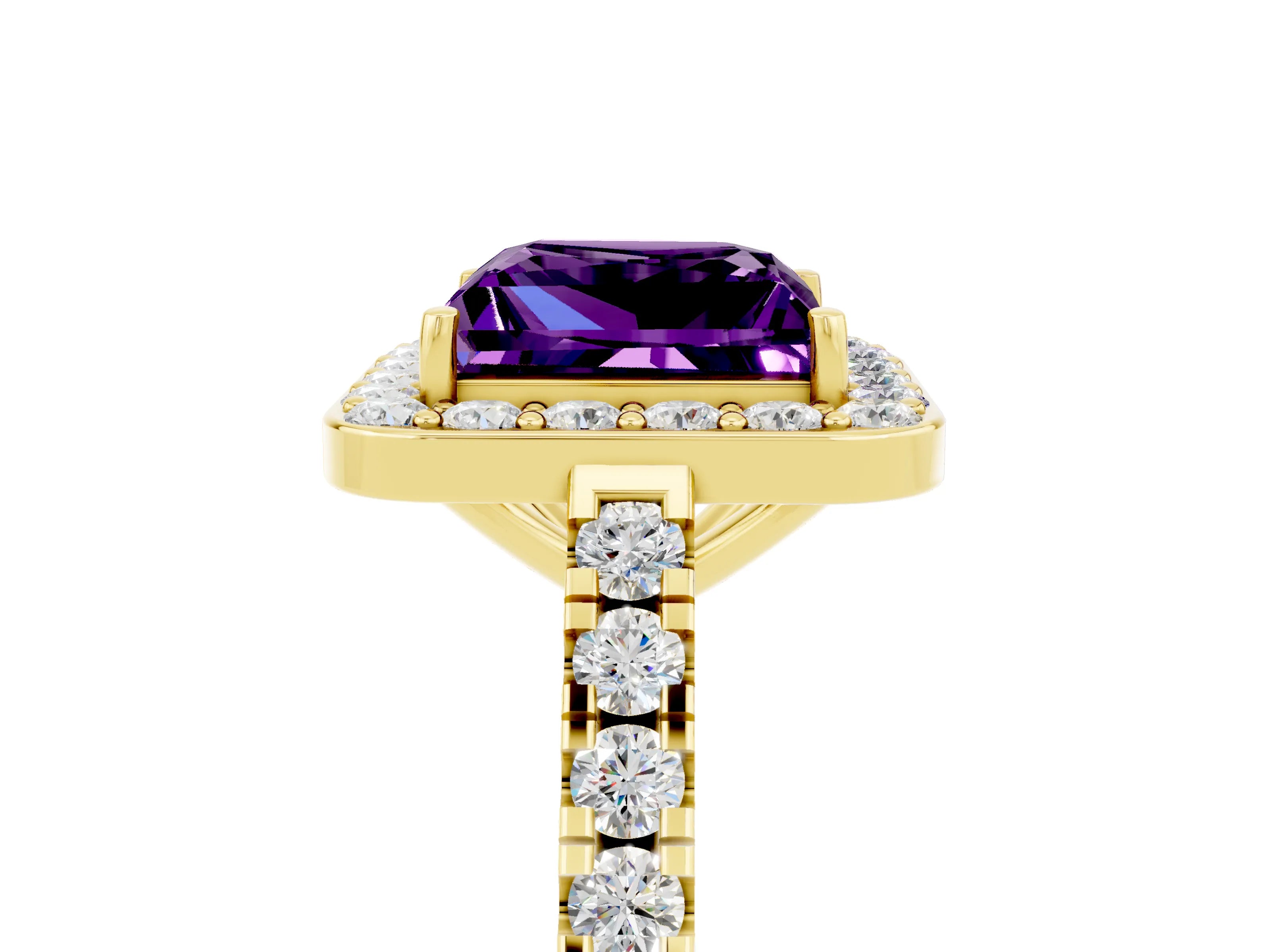 Yellow gold Princess Cut Halo Diamond Ring with Pavé Band and Three-Prong Setting_5