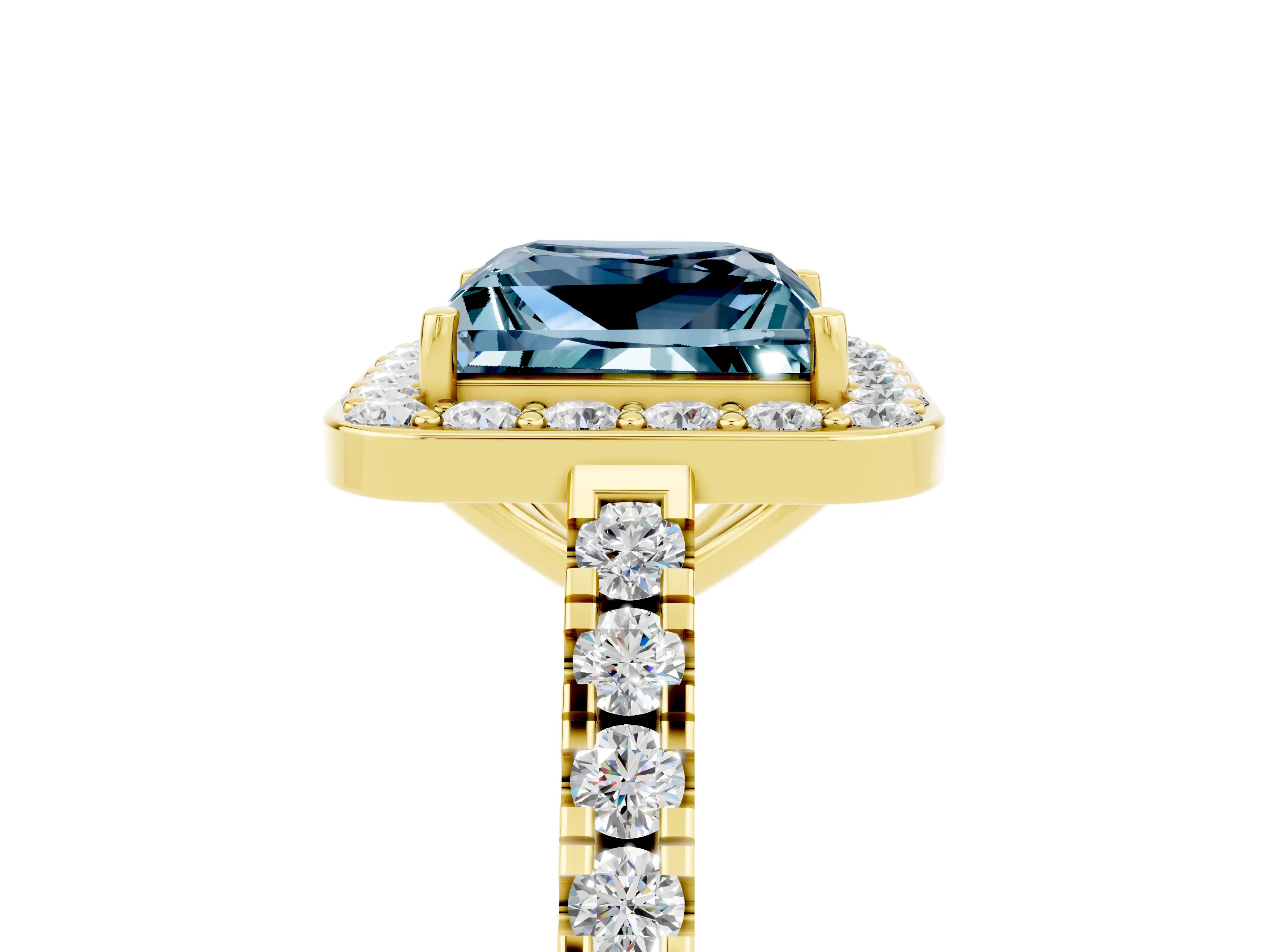 Yellow gold Princess Cut Halo Diamond Ring with Pavé Band and Three-Prong Setting_5