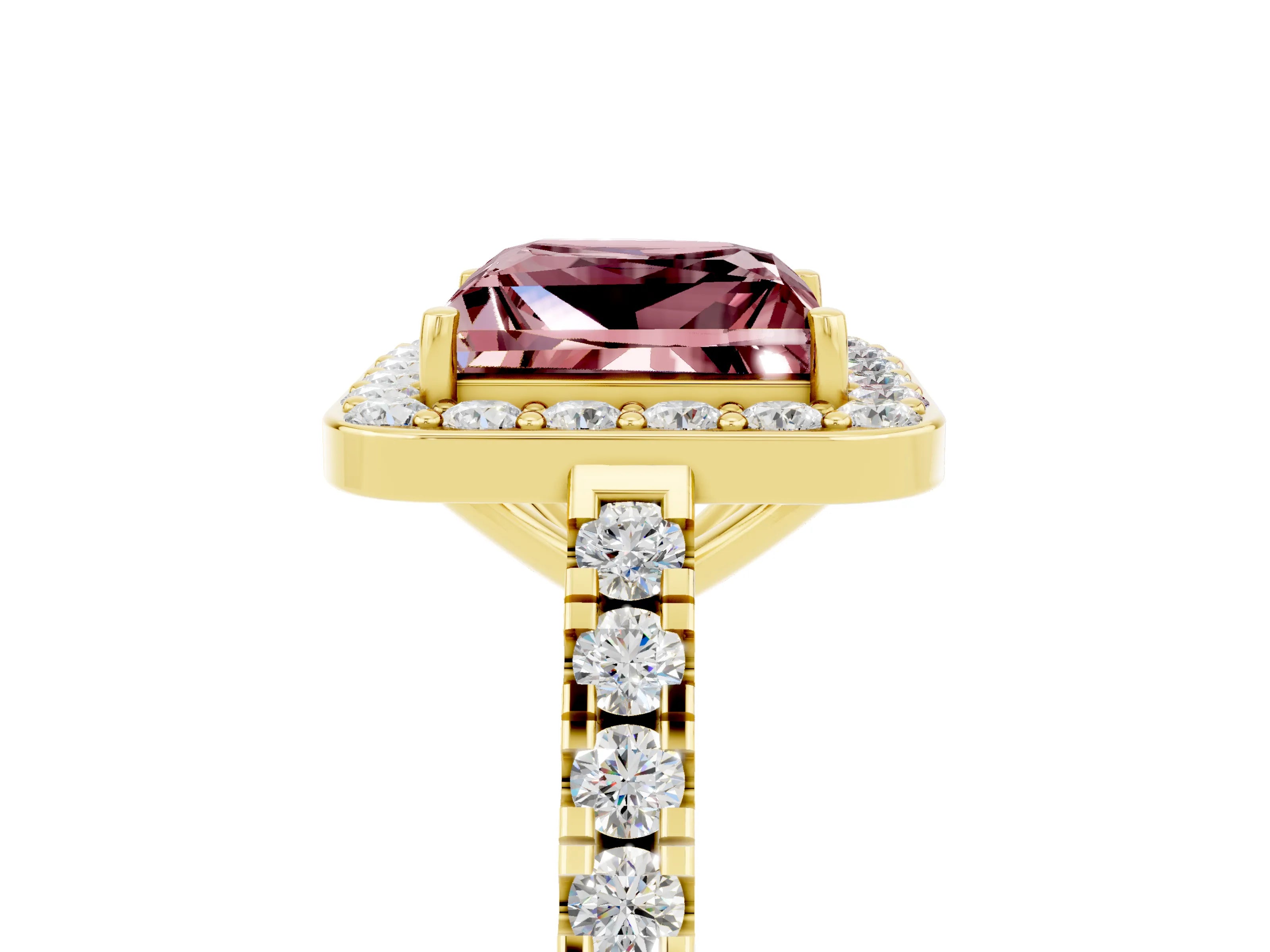 Yellow gold Princess Cut Halo Diamond Ring with Pavé Band and Three-Prong Setting_5