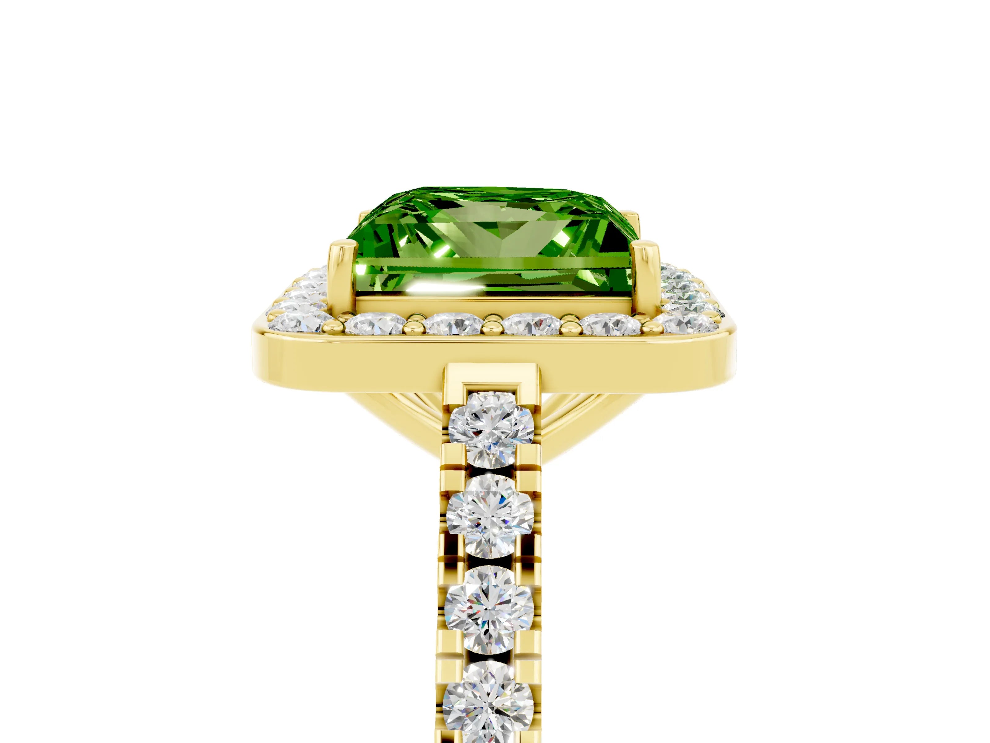 Yellow gold Princess Cut Halo Diamond Ring with Pavé Band and Three-Prong Setting_5