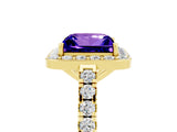 Yellow gold Princess Cut Halo Diamond Ring with Pavé Band and Three-Prong Setting_5