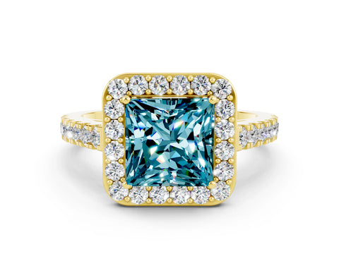 Yellow gold Princess Cut Halo Diamond Ring with Pavé Band and Three-Prong Setting
