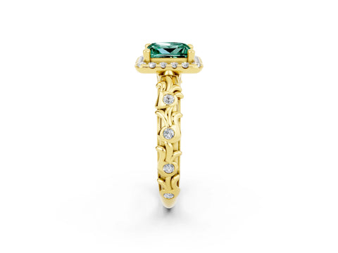 Yellow gold Princess Cut Halo Diamond Solitaire with Filigree Band and Four-Prong Setting_2