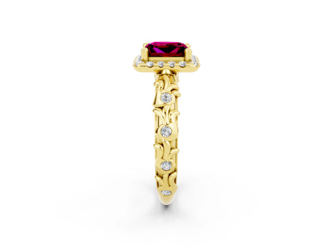 Yellow gold Princess Cut Halo Diamond Solitaire with Filigree Band and Four-Prong Setting_2