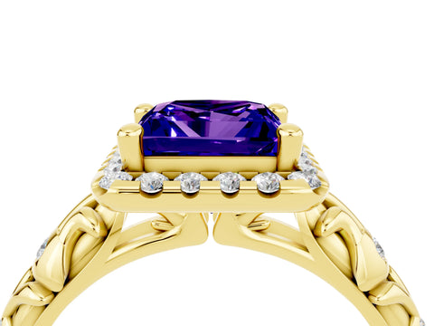 Yellow gold Princess Cut Halo Diamond Solitaire with Filigree Band and Four-Prong Setting_4