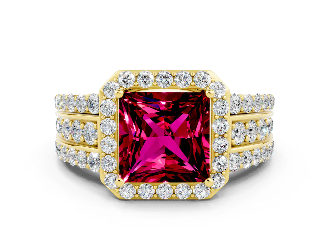 Yellow gold Princess Cut Halo Garnet Ring with Split Shank and Four-Prong Setting