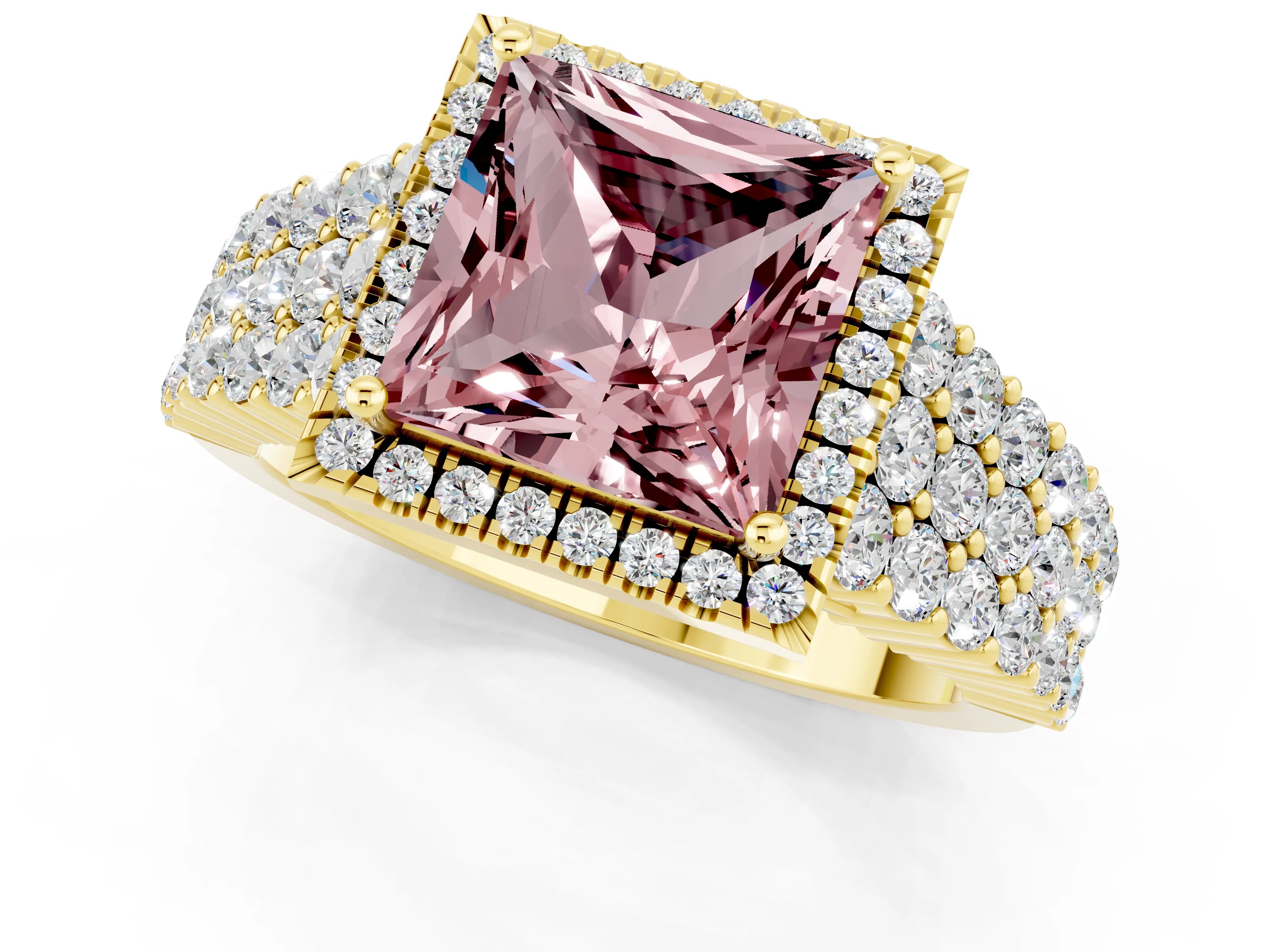 Yellow gold Princess Cut Halo Pavé Diamond Engagement Ring with Split Shank and Four-Prong Setting_1