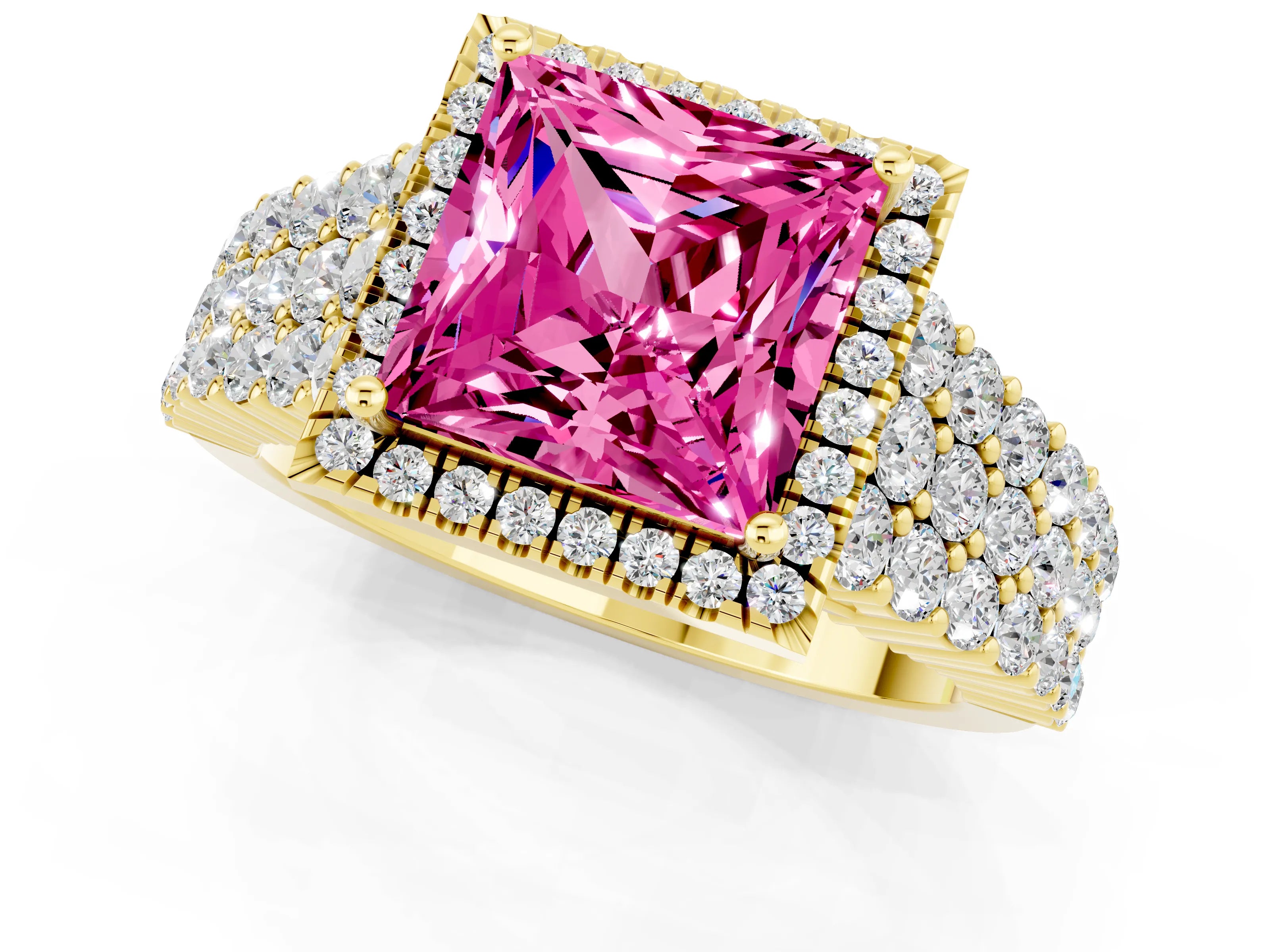 Yellow gold Princess Cut Halo Pavé Diamond Engagement Ring with Split Shank and Four-Prong Setting_1