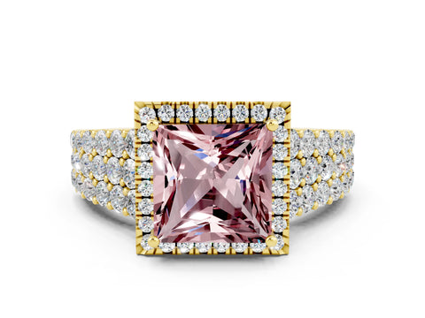 Yellow gold Princess Cut Halo Pavé Diamond Engagement Ring with Split Shank and Four-Prong Setting