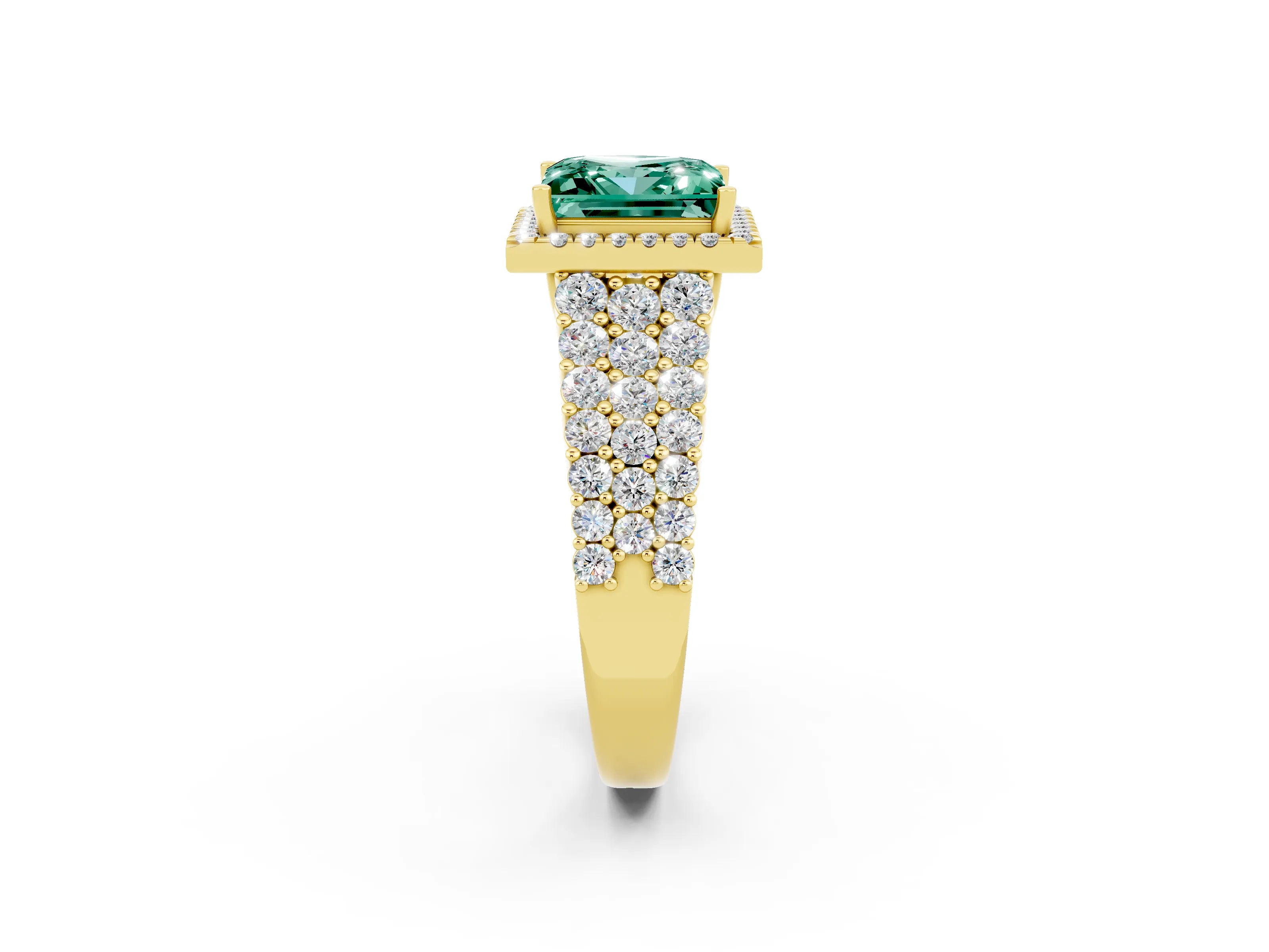 Yellow gold Princess Cut Halo Pavé Diamond Engagement Ring with Split Shank and Four-Prong Setting_2