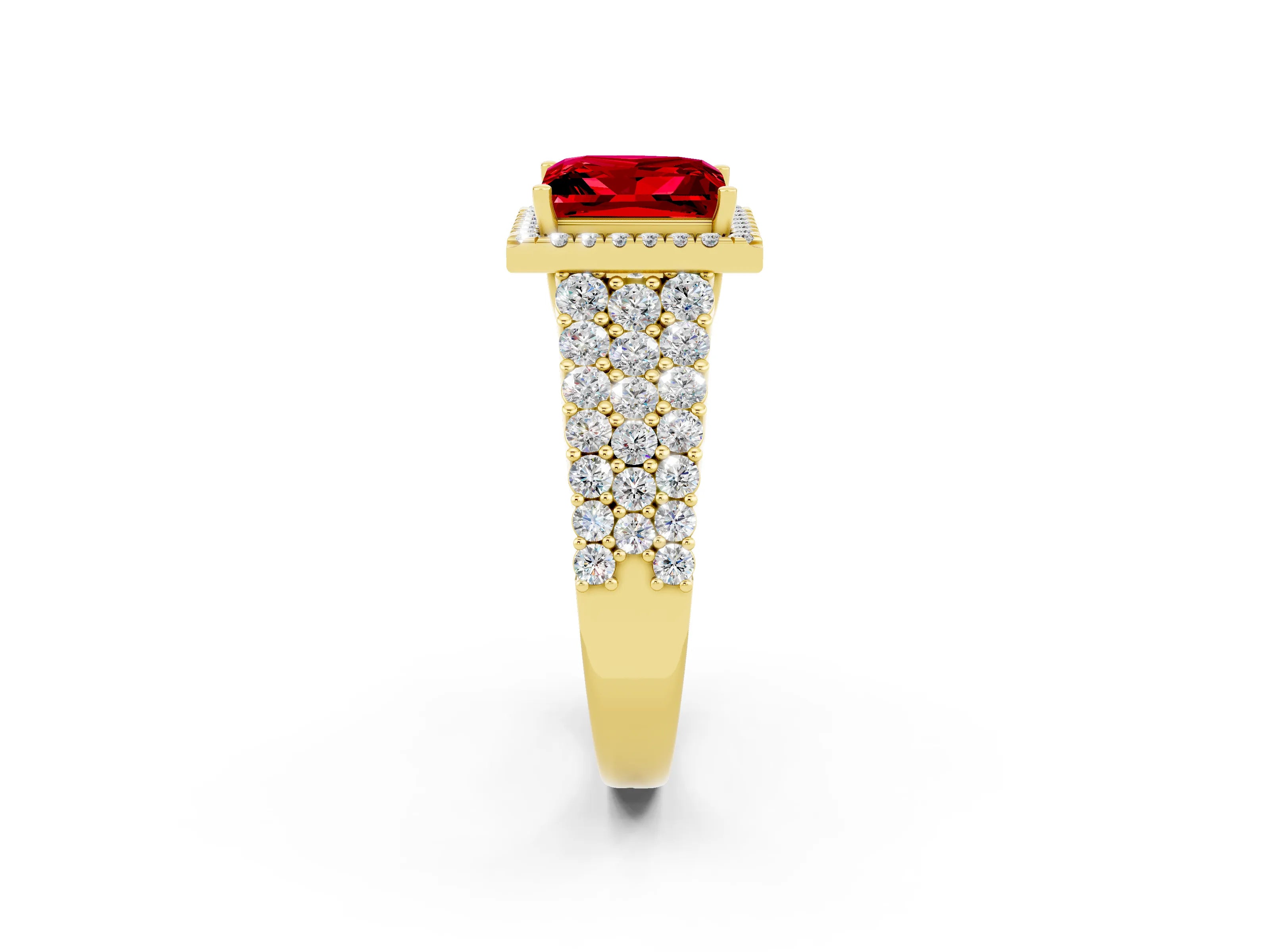 Yellow gold Princess Cut Halo Pavé Diamond Engagement Ring with Split Shank and Four-Prong Setting_2