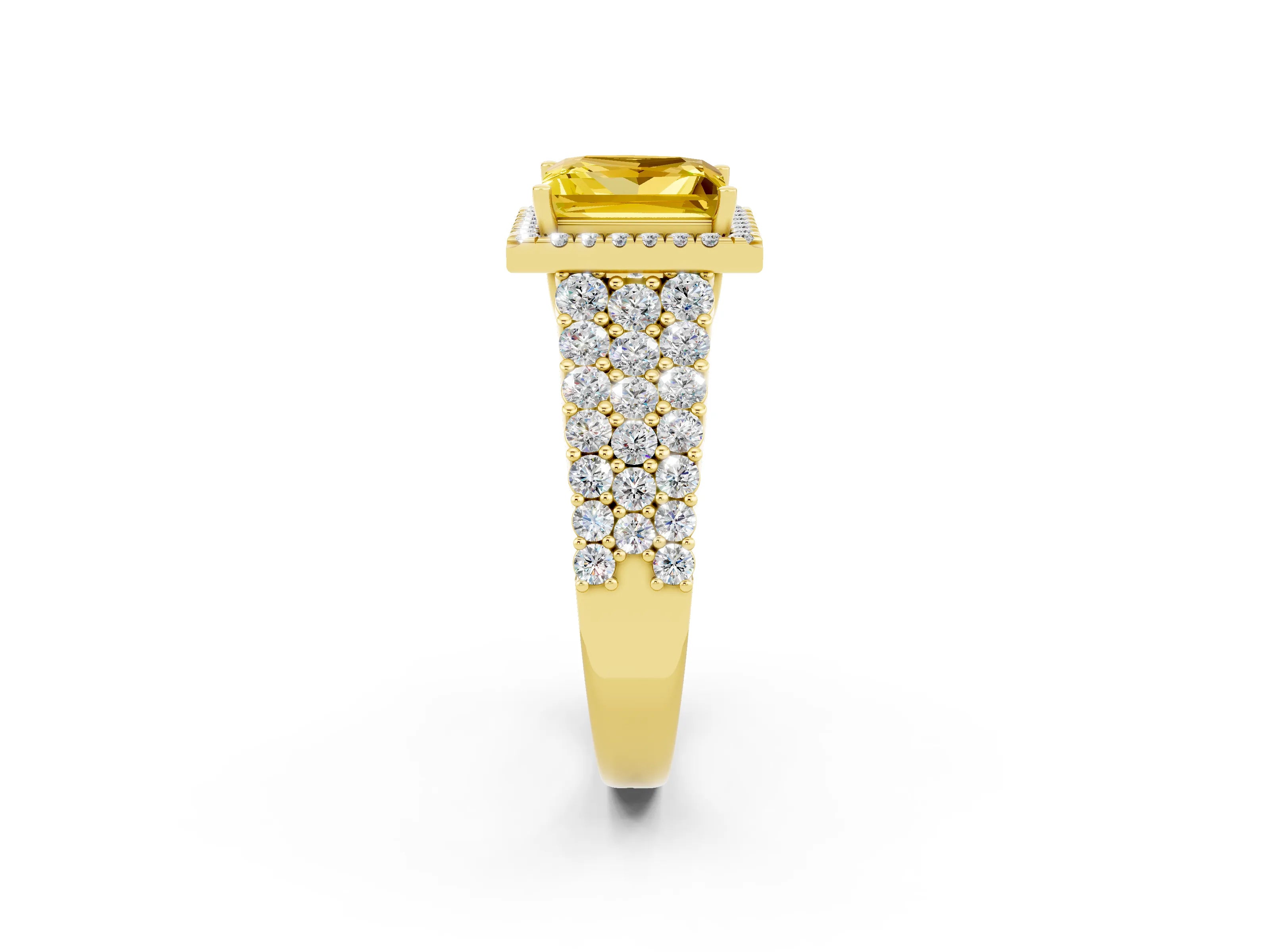 Yellow gold Princess Cut Halo Pavé Diamond Engagement Ring with Split Shank and Four-Prong Setting_2