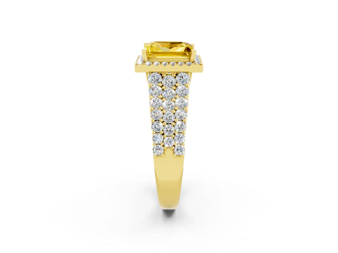 Yellow gold Princess Cut Halo Pavé Diamond Engagement Ring with Split Shank and Four-Prong Setting_2