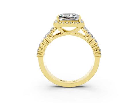 Yellow gold Princess Cut Halo Pavé Diamond Engagement Ring with Split Shank and Four-Prong Setting_3