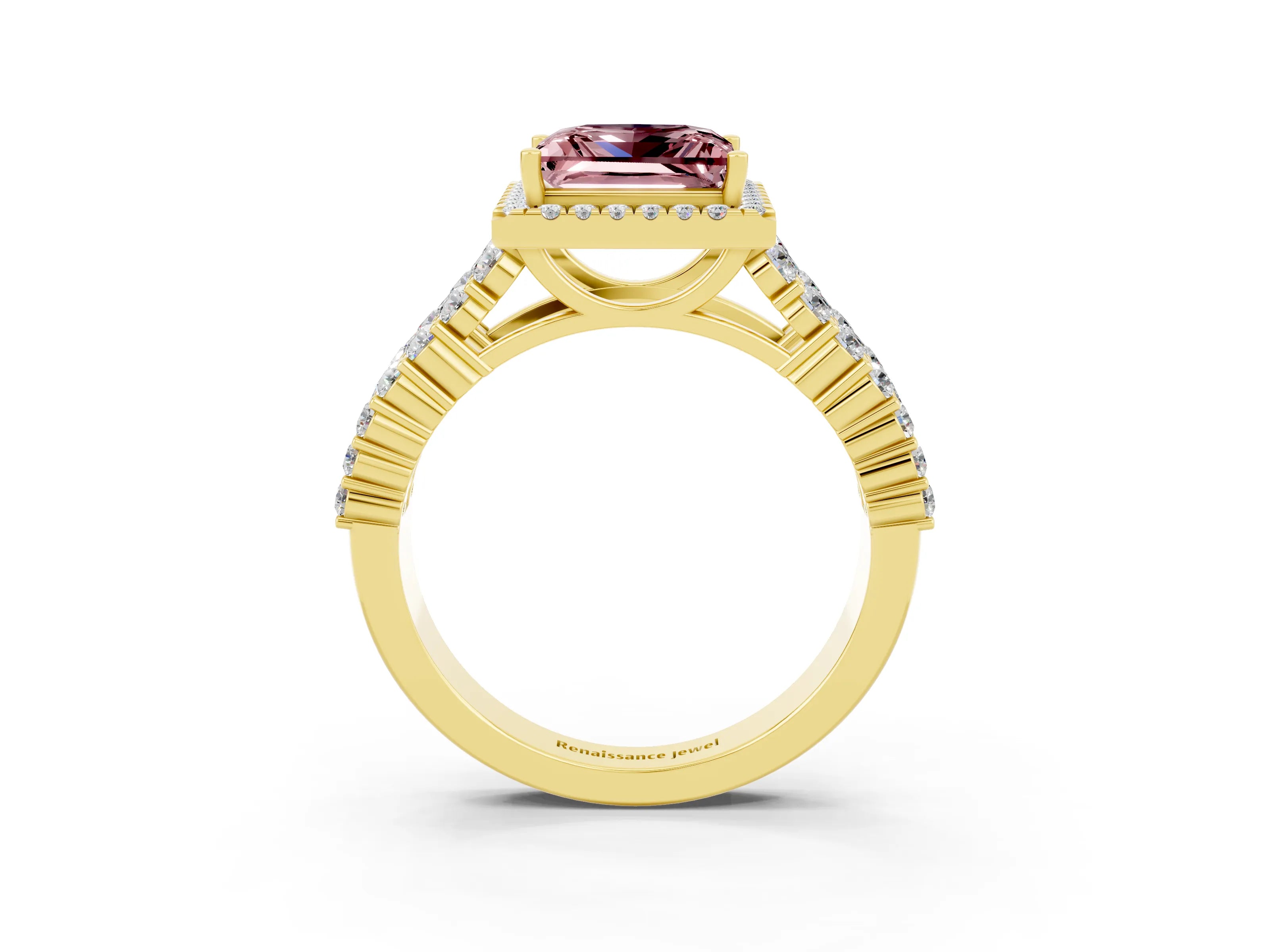 Yellow gold Princess Cut Halo Pavé Diamond Engagement Ring with Split Shank and Four-Prong Setting_3