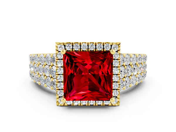 Yellow gold Princess Cut Halo Pavé Diamond Engagement Ring with Split Shank and Four-Prong Setting