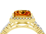 Yellow gold Princess Cut Halo Pavé Diamond Engagement Ring with Split Shank and Four-Prong Setting_4