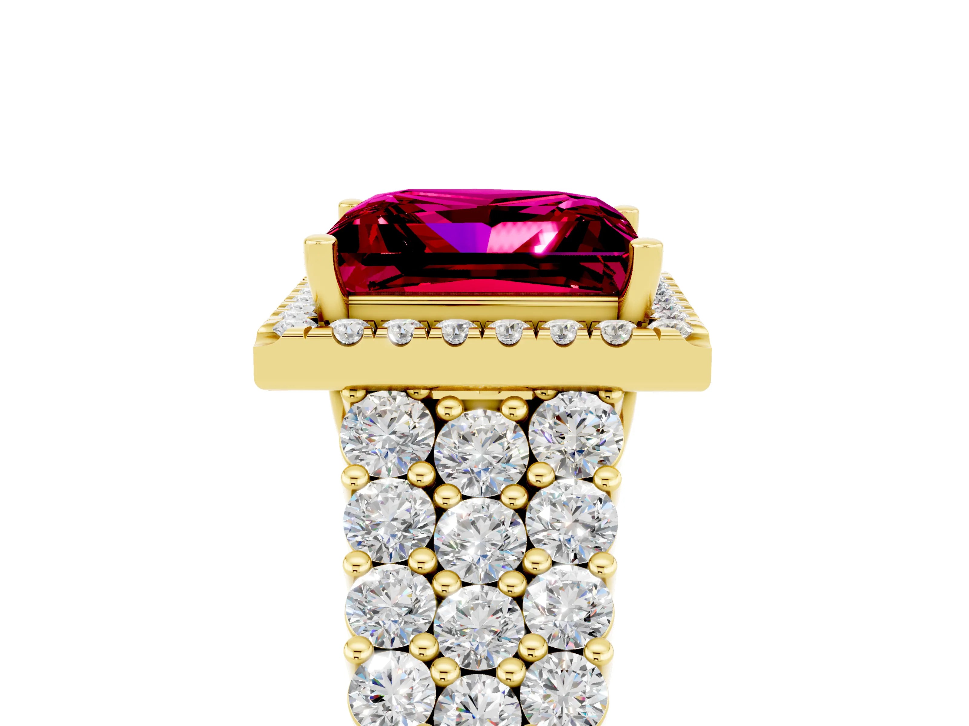 Yellow gold Princess Cut Halo Pavé Diamond Engagement Ring with Split Shank and Four-Prong Setting_5