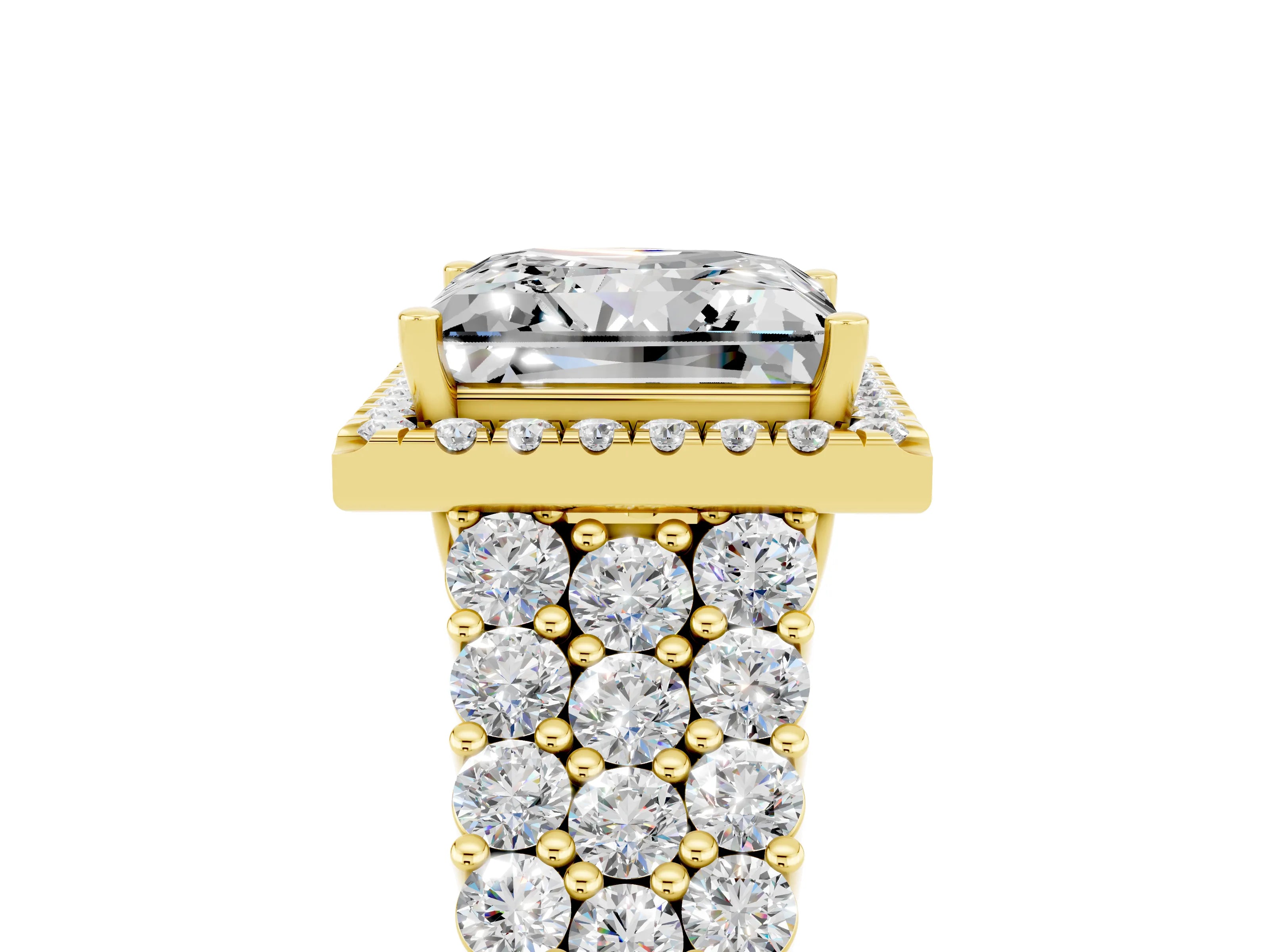Yellow gold Princess Cut Halo Pavé Diamond Engagement Ring with Split Shank and Four-Prong Setting_5