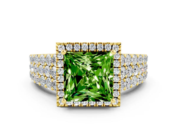 Yellow gold Princess Cut Halo Pavé Diamond Engagement Ring with Split Shank and Four-Prong Setting