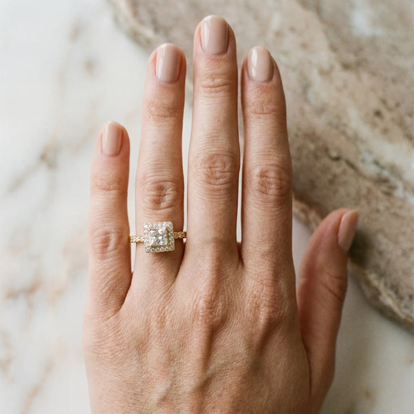 Yellow gold Princess Cut Halo Pavé Solitaire Ring with Milgrain Band