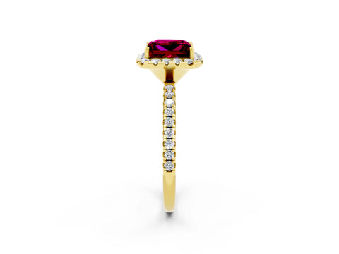 Yellow gold Princess Cut Halo Round Diamond Pavé Band Four-Prong Ring_2