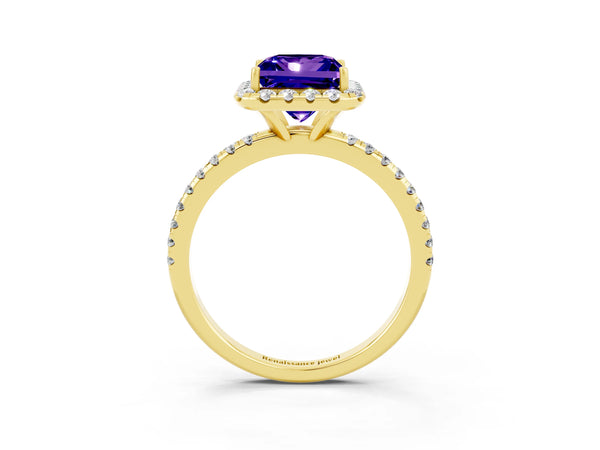 Yellow gold Princess Cut Tanzanite Halo Ring with Round Pavé Band and Prong Setting