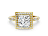 Yellow gold Princess Cut Halo Round Diamond Pavé Band with Four-Prong Setting_15
