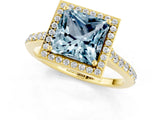 Yellow gold Princess Cut Halo Round Diamond Pavé Band with Four-Prong Setting_1