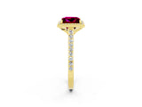 Yellow gold Princess Cut Halo Round Diamond Pavé Band with Four-Prong Setting_2