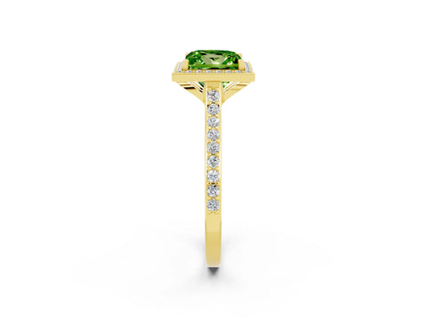 Yellow gold Princess Cut Halo Round Diamond Pavé Band with Four-Prong Setting_2