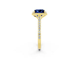 Yellow gold Princess Cut Halo Round Diamond Pavé Band with Four-Prong Setting_2
