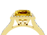 Yellow gold Princess Cut Halo Round Diamond Pavé Band with Four-Prong Setting_4