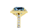 Yellow gold Princess Cut Halo Round Diamond Pavé Band with Four-Prong Setting_5