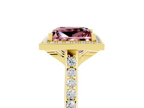 Yellow gold Princess Cut Halo Round Diamond Pavé Band with Four-Prong Setting_5