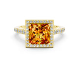 Yellow gold Princess Cut Halo Round Diamond Pavé Band with Four-Prong Setting