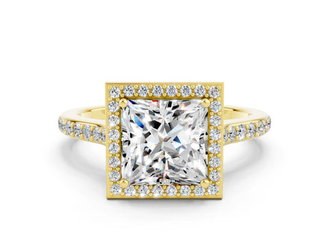 Yellow gold Princess Cut Halo Round Diamond Pavé Band with Four-Prong Setting