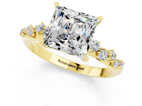 Yellow gold Princess Cut Moissanite Cluster Side Stone Solitaire Ring with Prong Setting_25