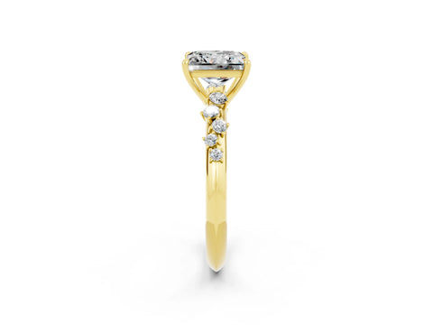 Yellow gold Princess Cut Moissanite Cluster Side Stone Solitaire Ring with Prong Setting_26