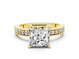 Yellow gold Princess Cut Moissanite Milgrain Pavé Engagement Ring with Four-Prong Setting_12