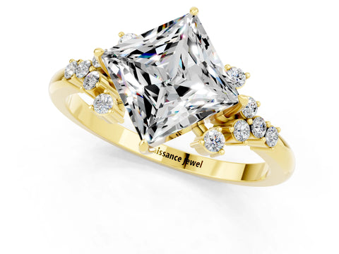 Yellow gold Princess Cut Moissanite Ring with Side Stones and Four-Prong Setting_37